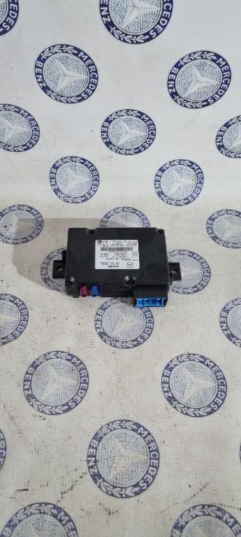 Modul bluetooth Mercedes C class W205 cod A2059008118