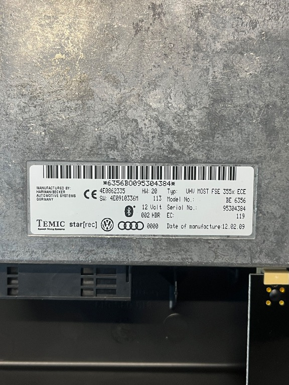 Modul bluetooth pentru Audi A4 B8 an 201