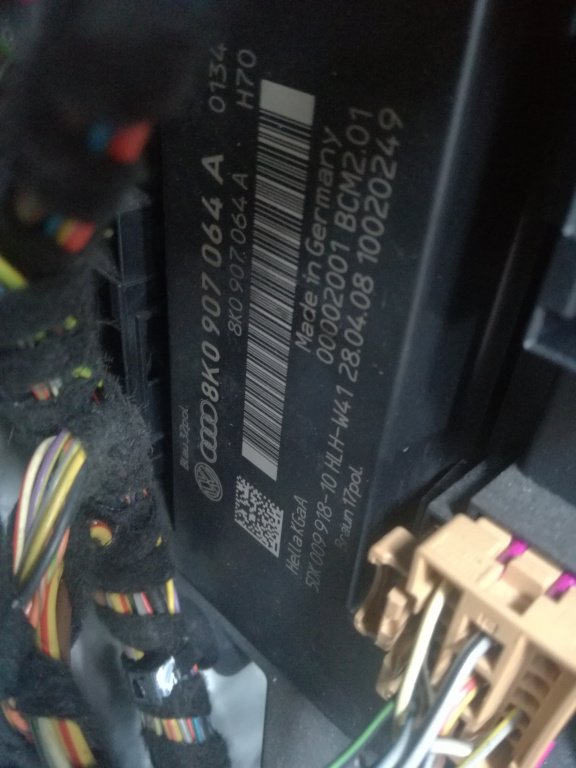 Modul calculator confort Audi A4 B8 2.0 tdi cod 8K