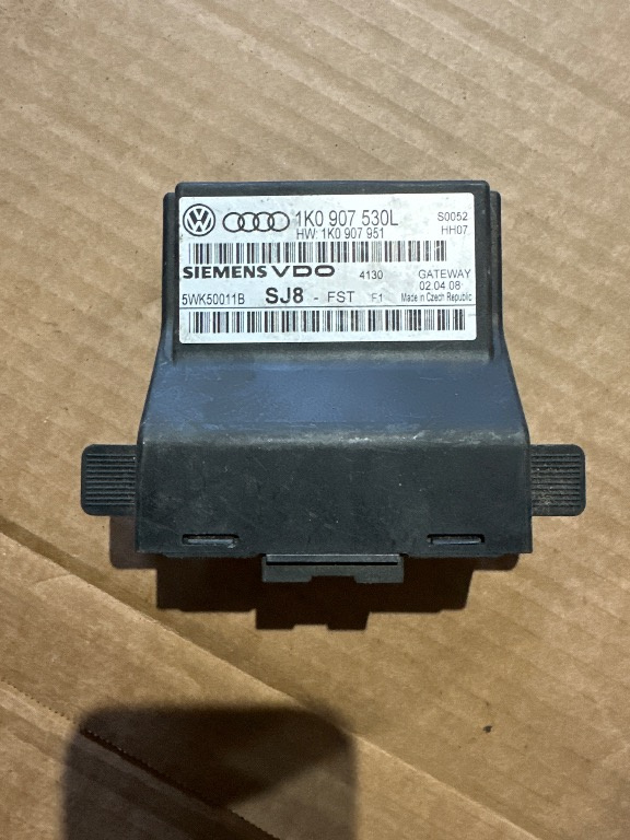 Modul calculator control central Gateway 1K0907530L Vw Golf 5 Eos Skoda Octavia 2 Seat Leon