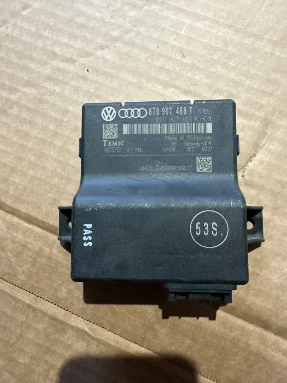 Modul calculator control central Gateway 8T0907468T Audi Q5 a4 b8 a5
