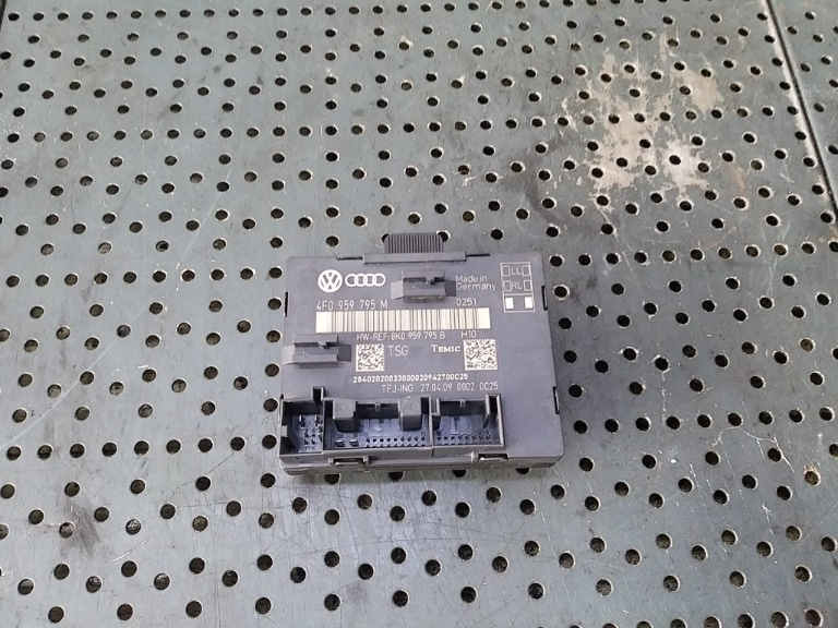 Modul calculator usa dreapta spate audi q7 4l 4f09