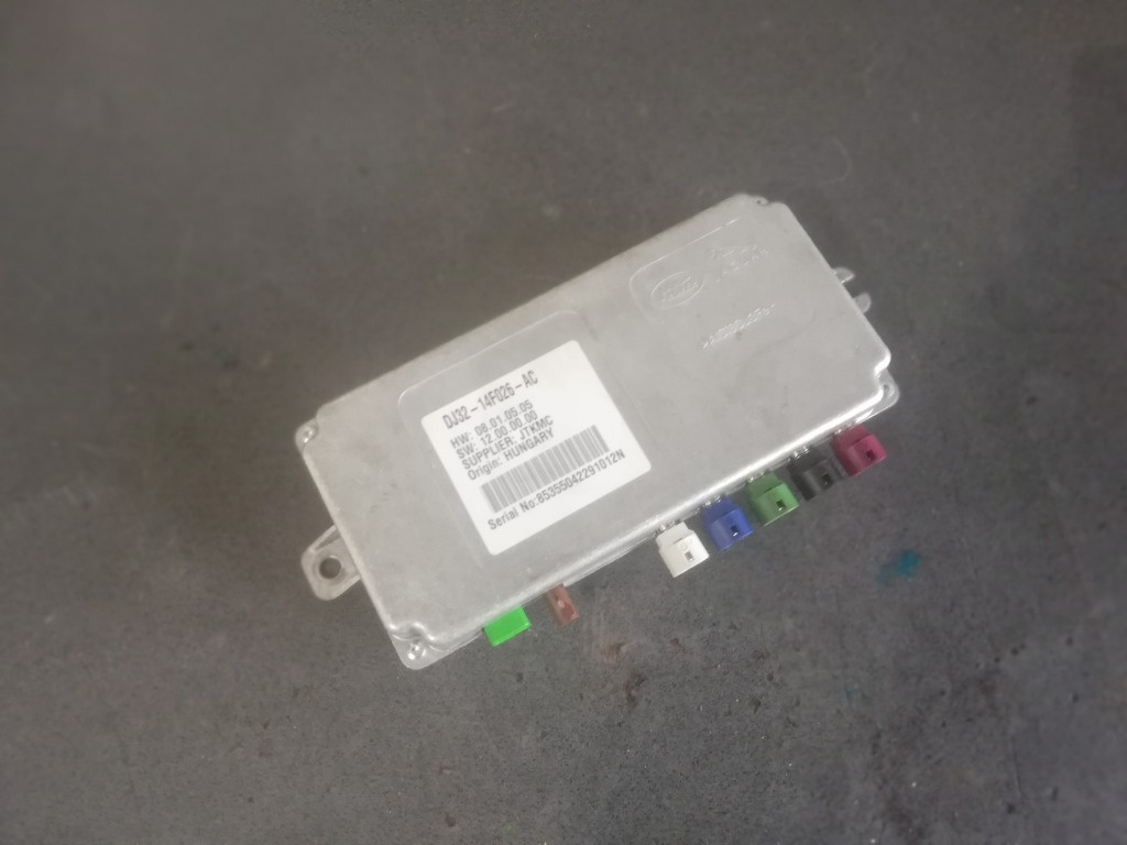 Modul camere Range Rover Evoque cod DJ32-14F026-AC an 2011 2012 2013 2014 2015 2016