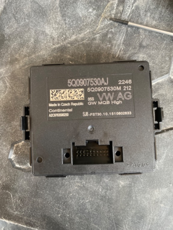 Modul CAN Gateway Volkswagn Passat B8 cod: 5Q0907530AJ