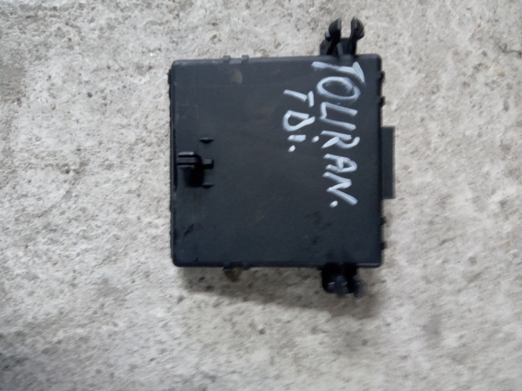 Modul CanGateway Vw Touran 1 9 An Fab 2005 Cod piesa : 1K0907530E