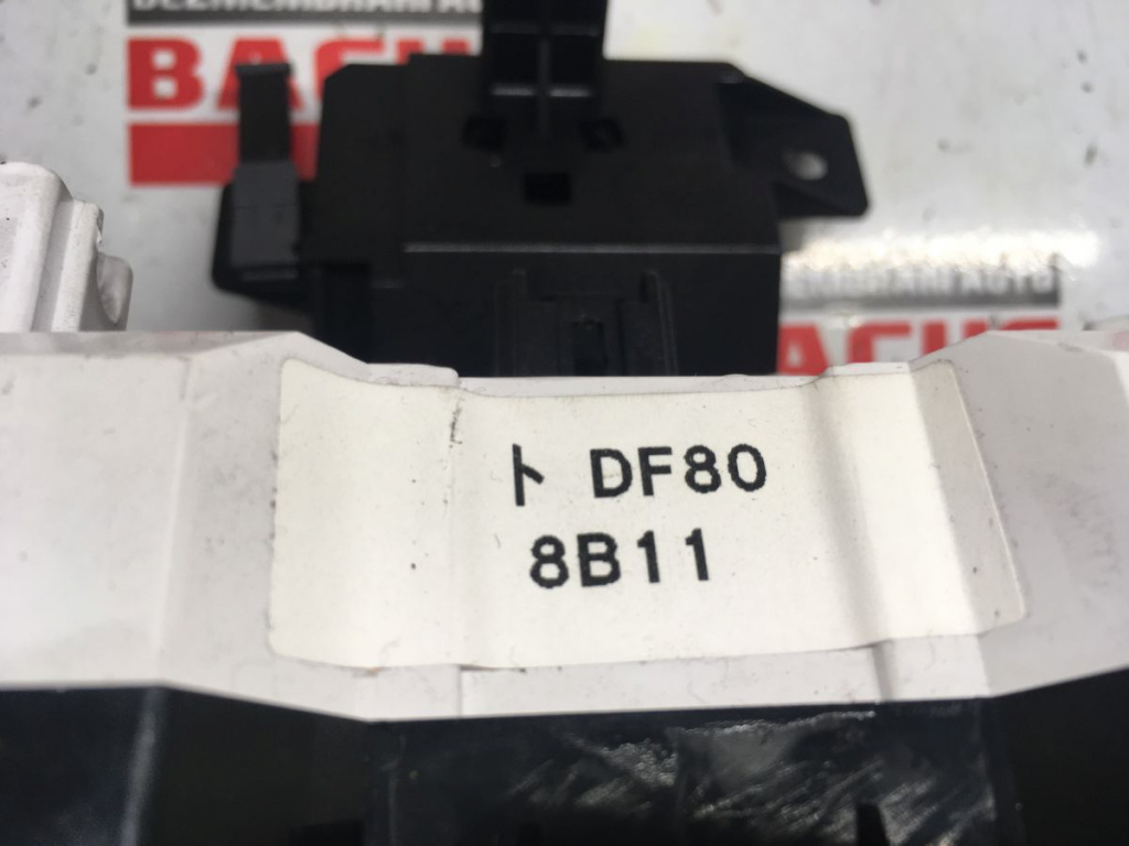 Modul comanda AC Mazda 2 cod: df80 8b11