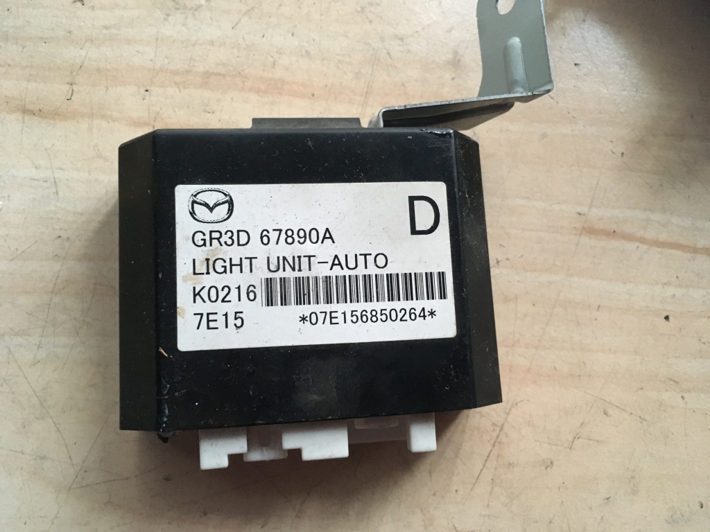 Modul comanda lumini Mazda 6 cod GR3D67890A