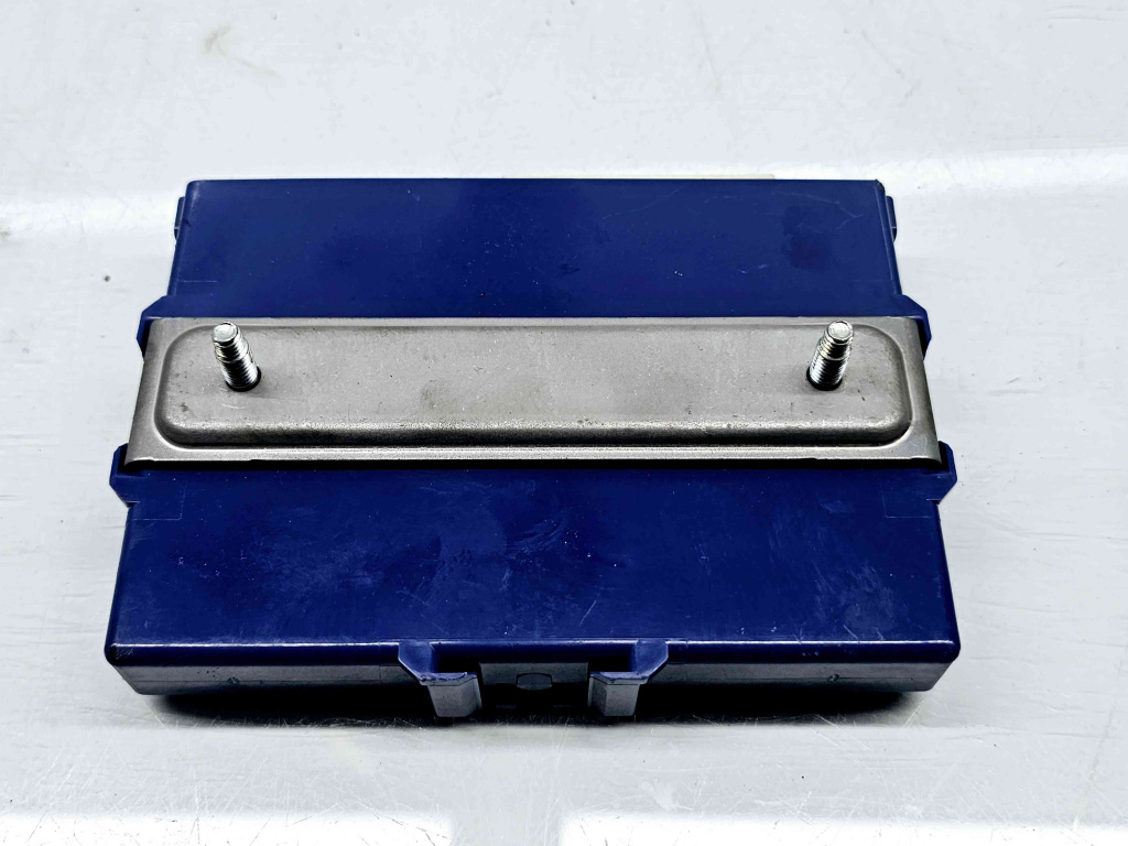 Modul confort LEXUS IS II (GSE2, ALE2, U