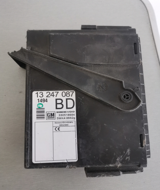 Modul confort modul confort opel meriva cod 13247087bd 13247087BD Opel Meriva
