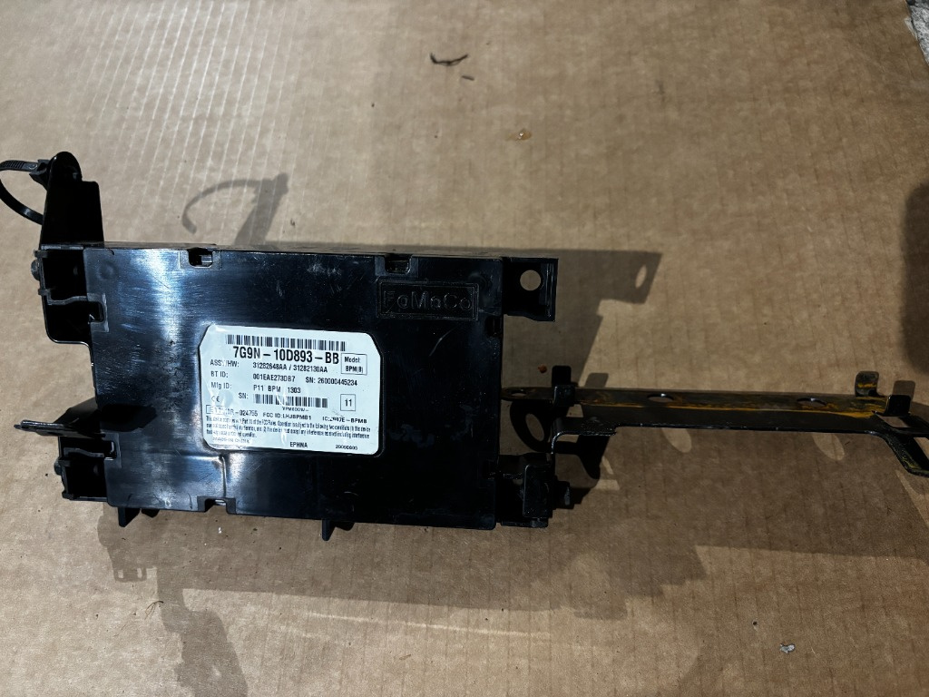 Modul control bluetooth VOLVO Xc60 cod 31282648