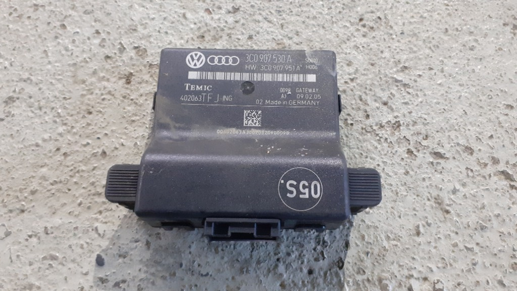 Modul control CAN Gateway VW PASSAT B6 cod 3C0907530A