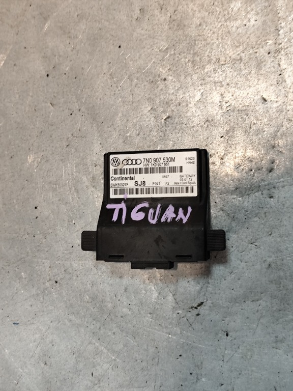 Modul Control central Gateway cod 7N0907530M, VW Golf 6 (5K1)