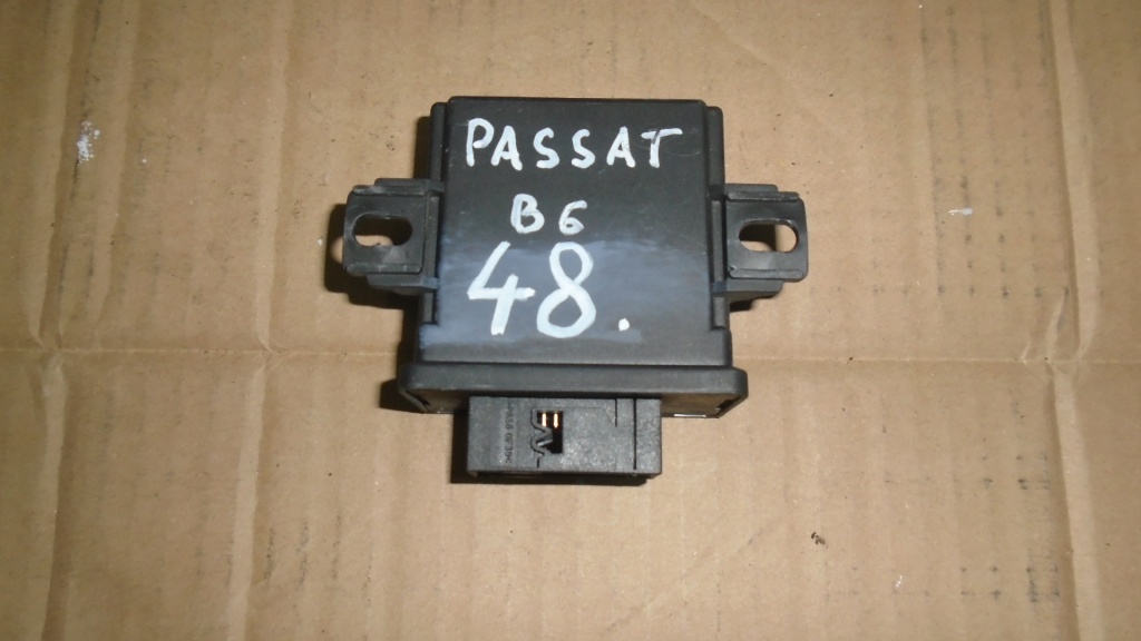 Modul control far xenon adaptiv VW Passat B6, cod 5M0907357A, an 2005-2010