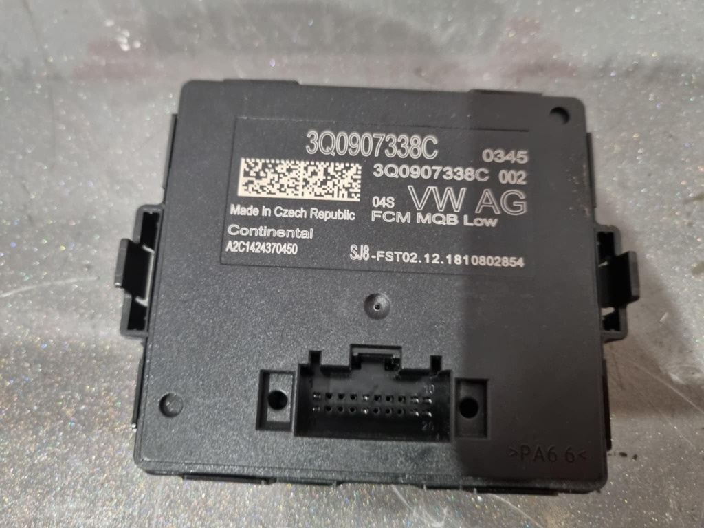 Modul control lumini 3Q0907338C Audi RS3
