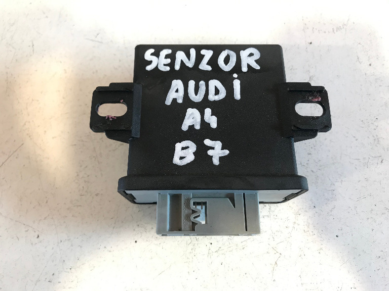 Modul control lumini audi a4 b7 2004 - 2