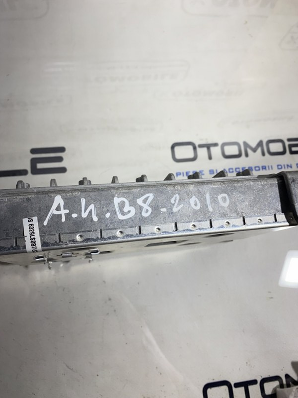 Modul control MMI Audi A4 B8 8K: 8T00354