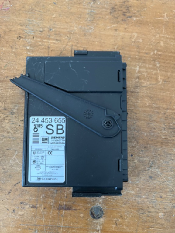 Modul Control pentru Opel Corsa cu codul: 24453655 SB / 313203739 / 5wk4 8664a