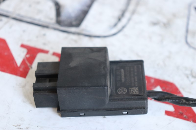 MODUL CONTROL POMPA COMNUSTIBIL VW JETTA