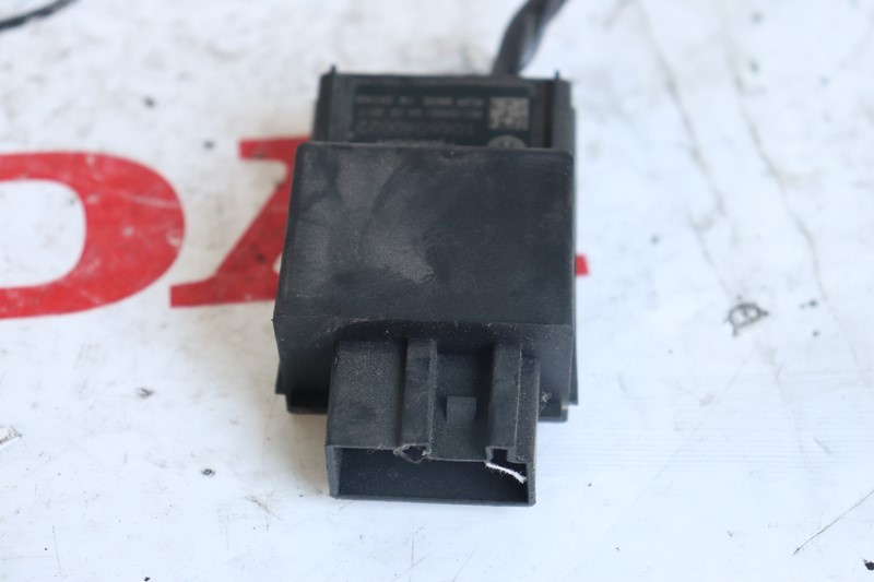 MODUL CONTROL POMPA COMNUSTIBIL VW JETTA