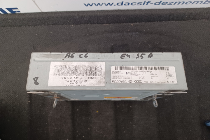 Modul control radio 4F0035541BX 4E0035541P 4E0910541M 4F0035541BX 4E0035541P 4E0910541M Audi A6 4F/C6 [2004 - 2008] wagon 5-usi 2.7 TDI MT (180 hp)