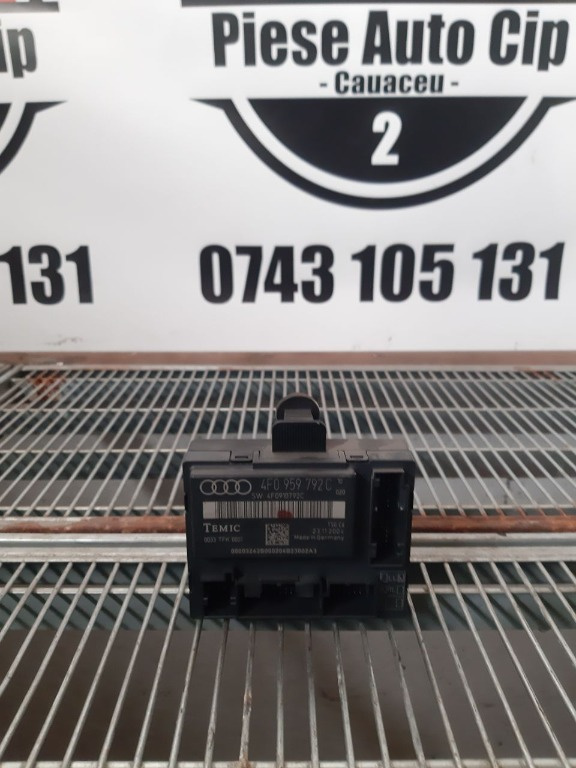 Modul control usa dreapta față Audi A6 C6 cod 4f