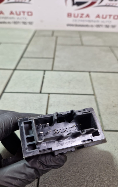 Modul control usa spate dreapta Cod: LU5
