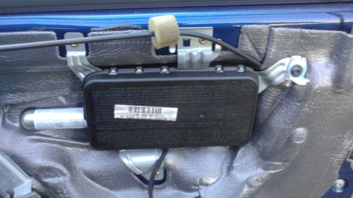 Modul declansare airbag 0285001373 usa pasager sofer cortina Mercedes C Class W203