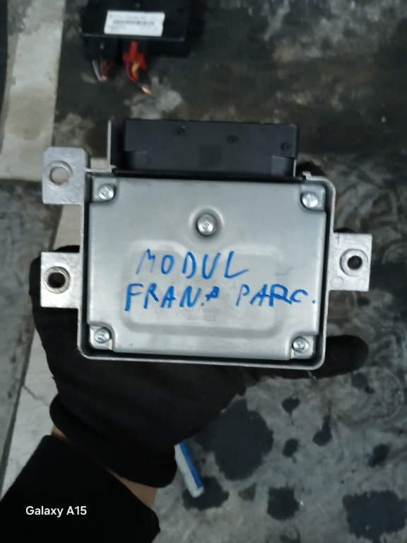 Modul frana parcare VW Passat B6 - imagine 1