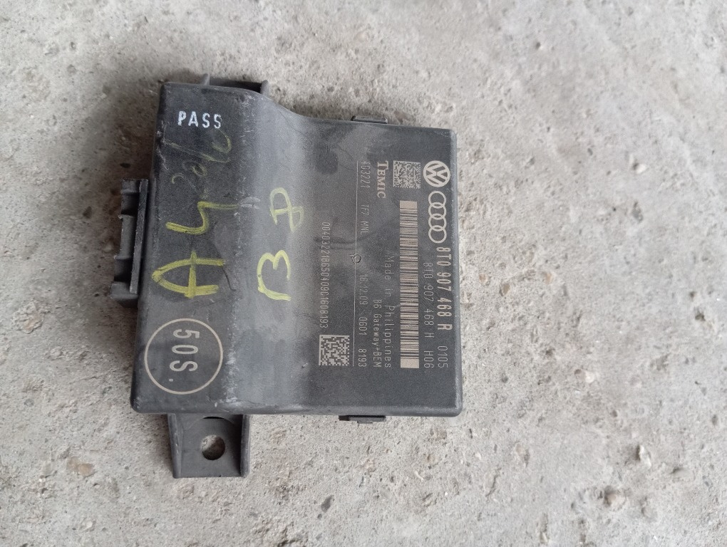 Modul gateway Audi A5 A4 B8 Q5 cod: 8T0907468R