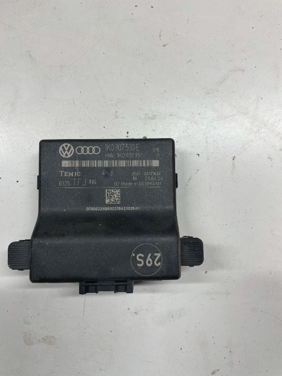Modul Gateway cod: 1K0907530E pentru Volkswagen Golf 5 din 2006