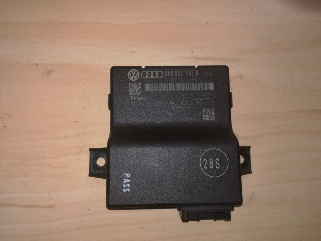 Modul gateway pentru Audi A4 B8 an 2013 cod: 8R0907468N
