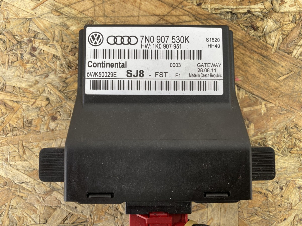 Modul Gateway Sharan 7N 2.0TSI, DSG Alb monovolum 2012 (7N0907530K)