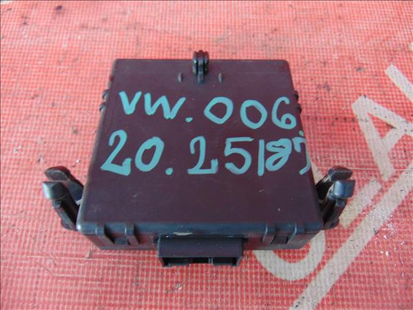 Modul Gateway VW PASSAT (3C2) 1.6 FSI BL