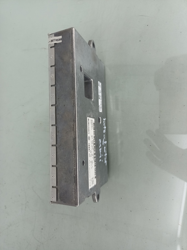 Modul interfata MMI Audi A6 C6 2.7 TDI B