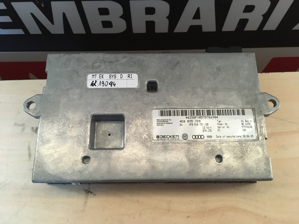 Modul interfata MMI cu codul original 4E0035729 pentru Audi A8