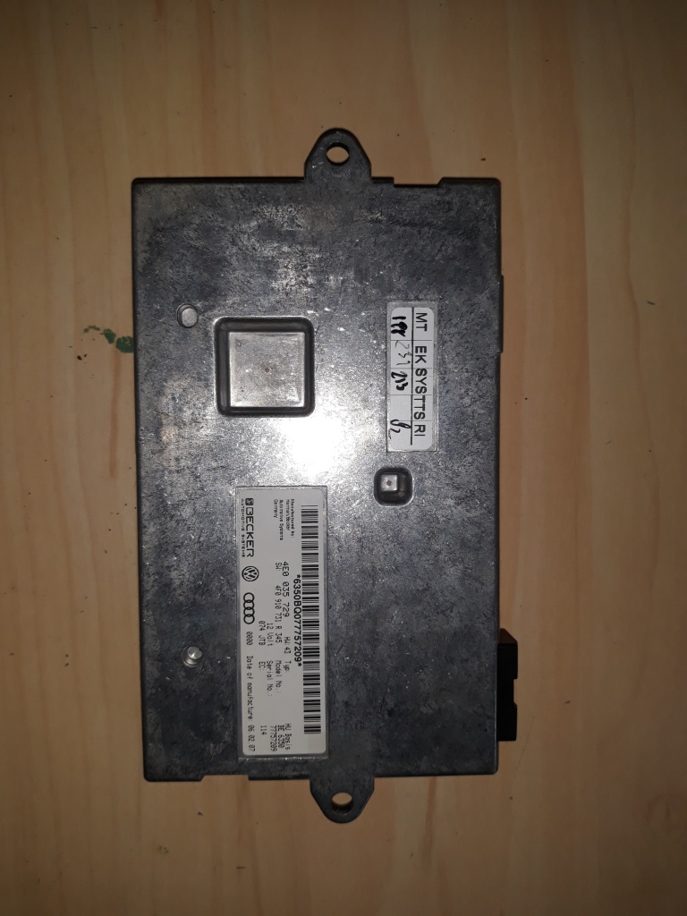 Modul interfata MMI cu codul original 4E0035729 pentru Audi