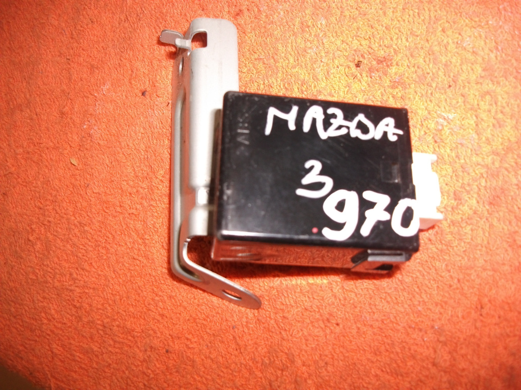 Modul keyless entry Mazda 3,BL, cod X1T85472M,BDB3675DZA an 2009-2013
