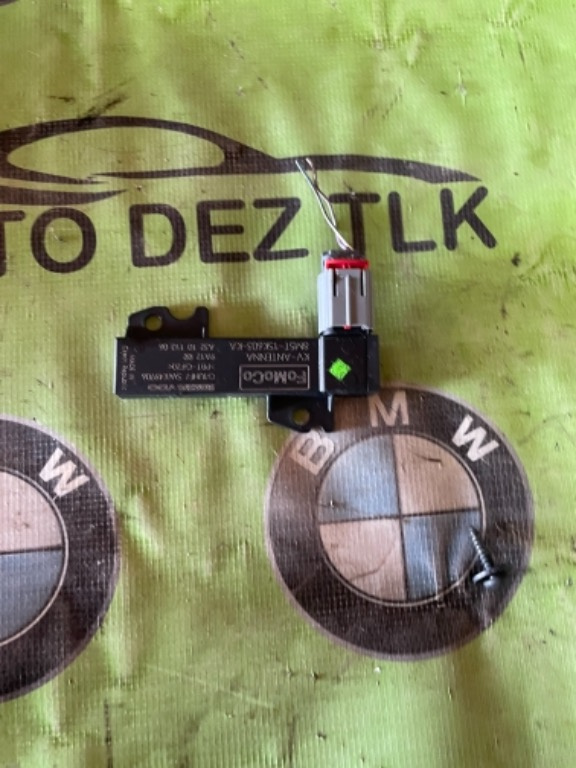 Modul keyless Ford kuga 1 cod 8M5T-15K603 KA