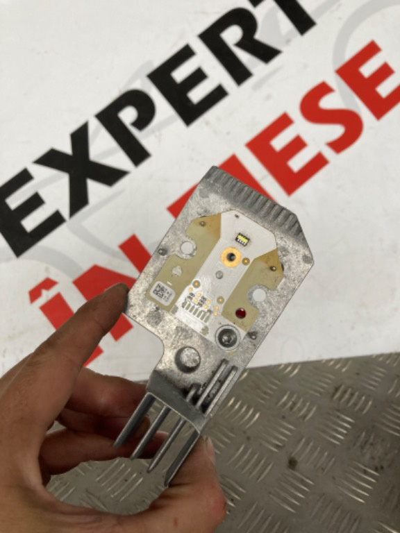 Modul led far renault clio 4 cod mk10600655