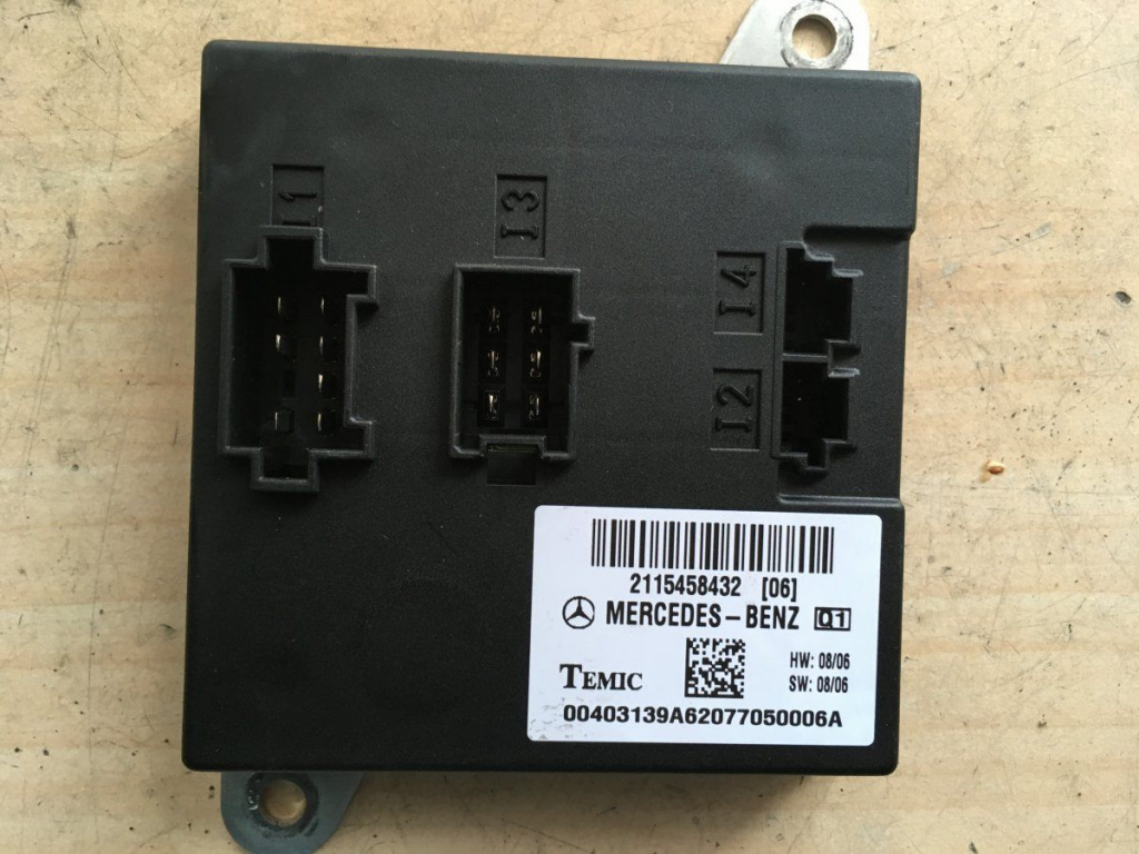 Modul Lumini Mercedes E Class, cod: 2115458432