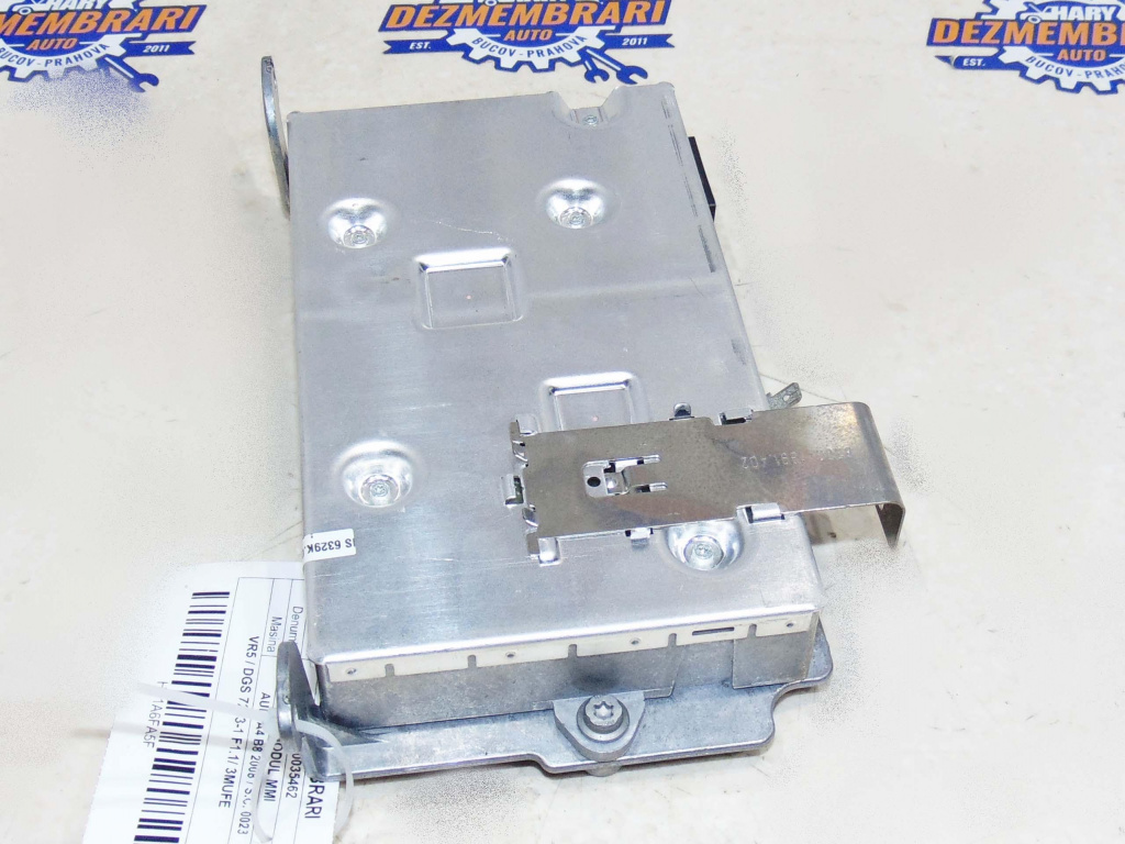 Modul MMI avand codul 8T0035462 pentru A