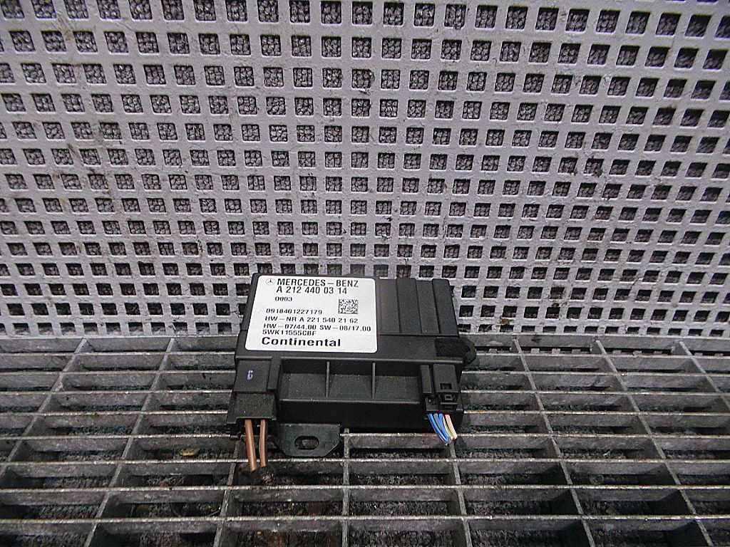 MODUL POMPA COMBUSTIBIL MERCEDES C-CLASS C-CLASS - - (2007 2011)