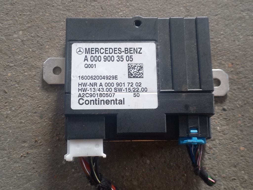 Modul pompa combustibil Mercedes C-Class W205 COD a0009003505