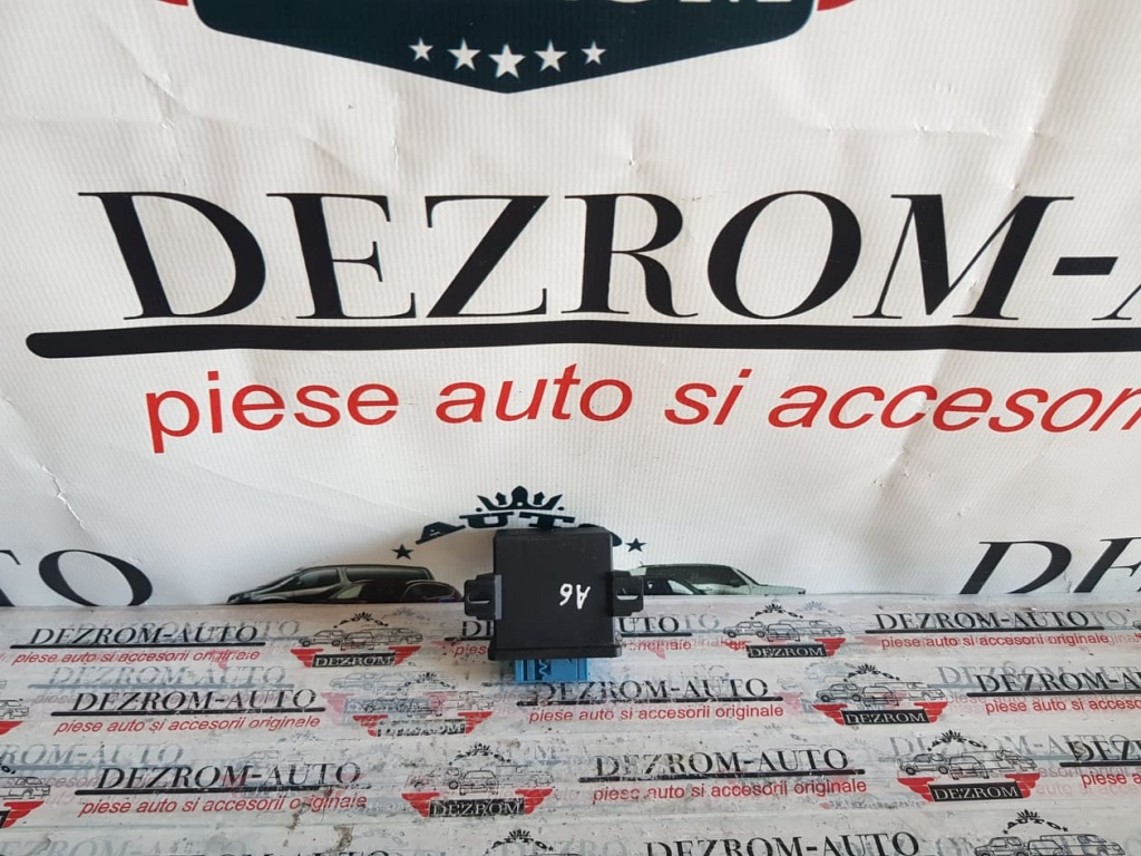 Modul reglare faruri Audi A8 4E 4f090735