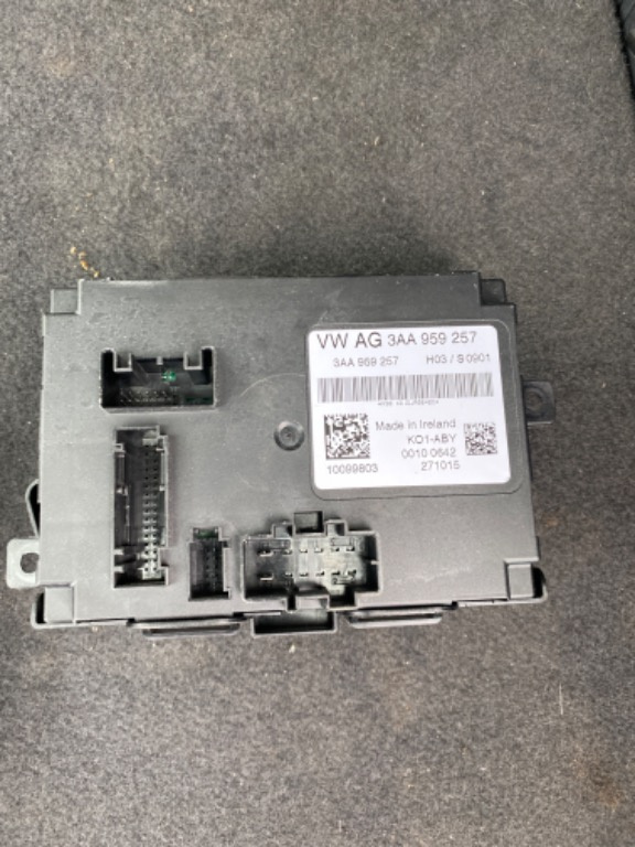 Modul scaun control masaj VW Passat B8 3AA959257 3AA 959 257