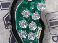 MODUL SEMNALIZARE LED FAR STANGA BMW SERIA 3 E92 AN 2010 1305715081