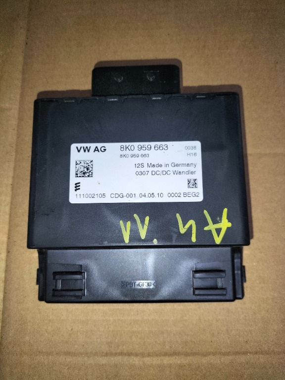 Modul stabilizator tensiune Audi A4 B8, 2011, cod: