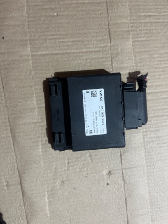 Modul stabilizator tensiune Audi A4 B8 A