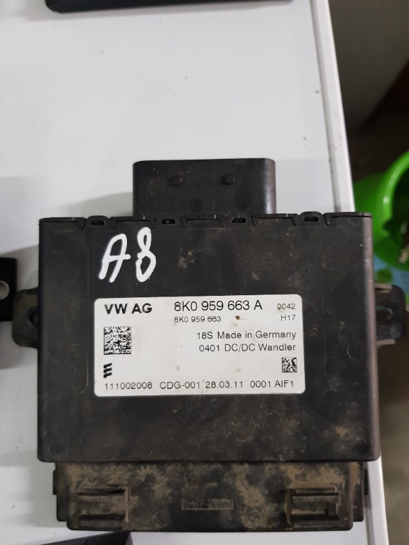 Modul stabilizator tensiune Audi A8 D4 4H 8K095966