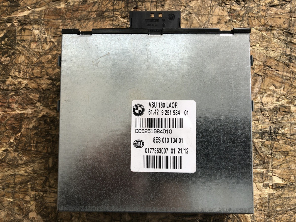Modul stabilizator tensiune BMW F11 F10 combi 2012